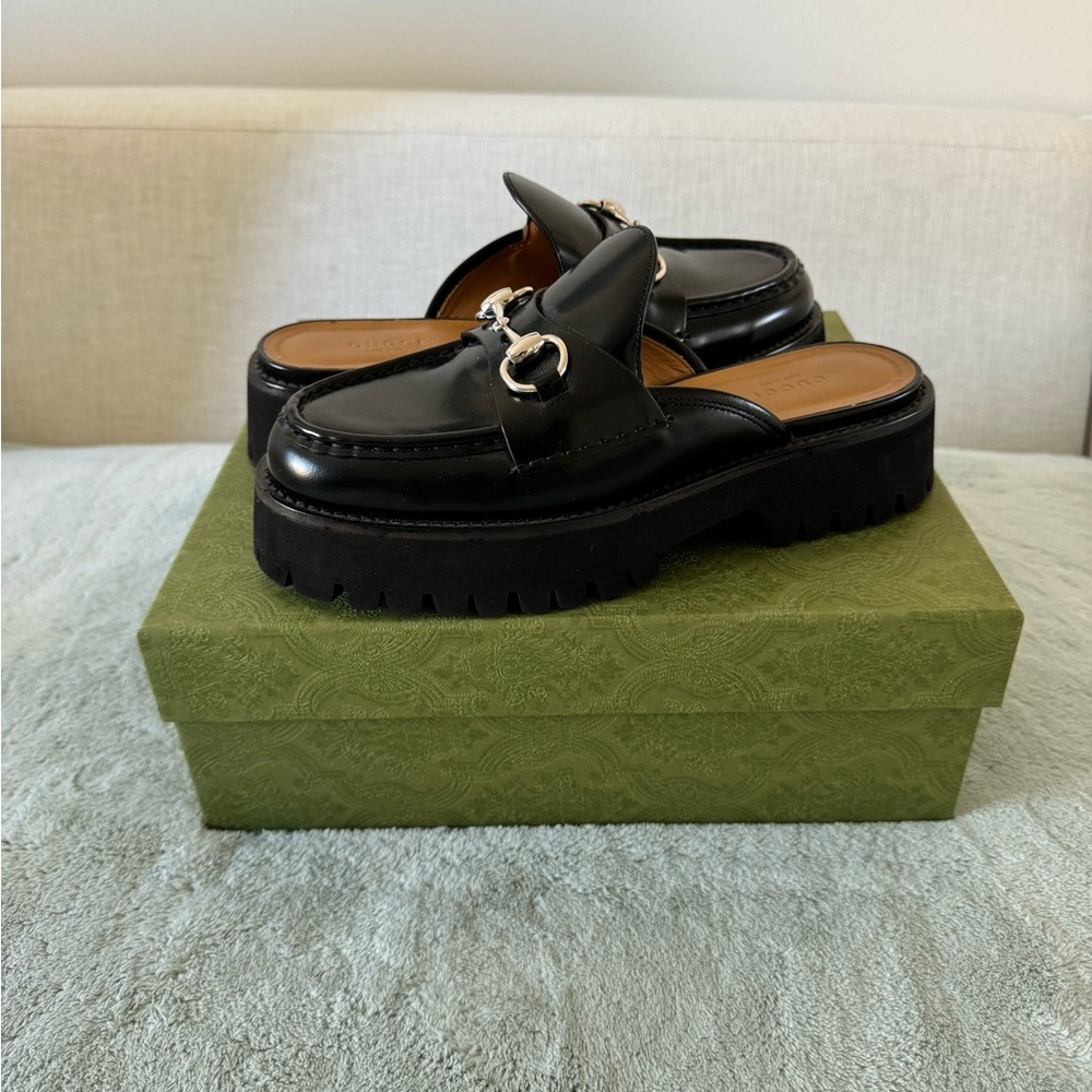 Gucci Black Leather Horsebit Mules in size 37. EUC.